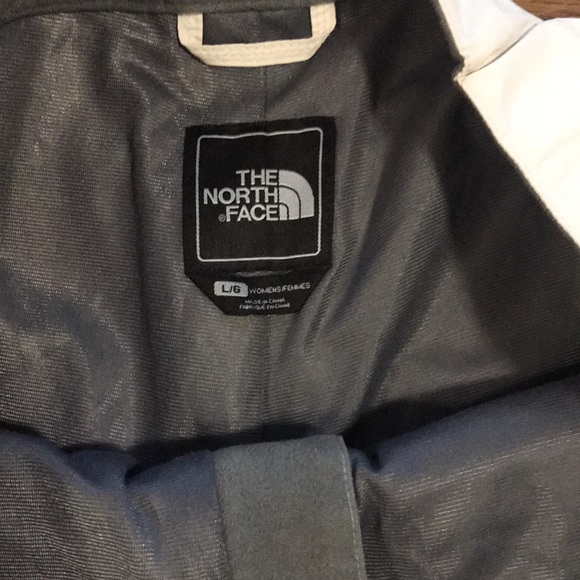 THE NORTH FACE HyVent CREAM SKI PANTS WOMENS SZ L/ MENS M UNISEX EUC 🔥 - Picture 6 of 10